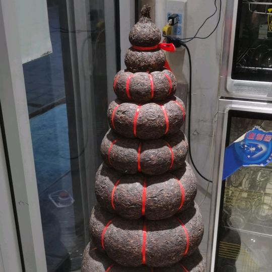 莘县蒙娜丽莎瓷砖店与茶话生活馆