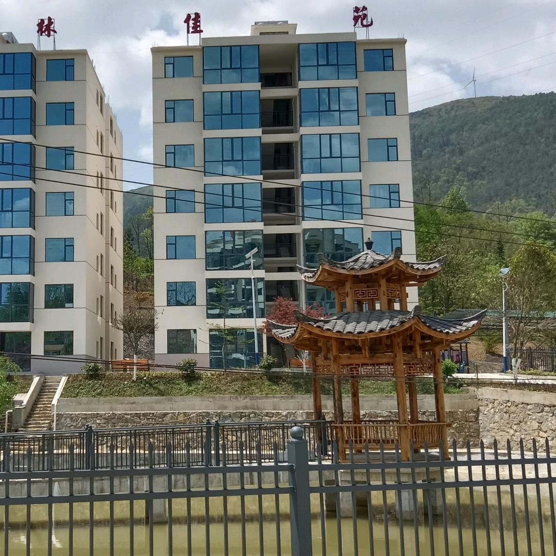 家有避暑房，《橱窗有好物》