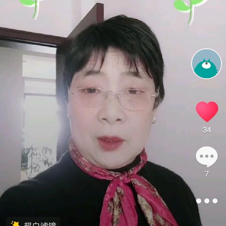 点点姐《每天中午12:10开播》