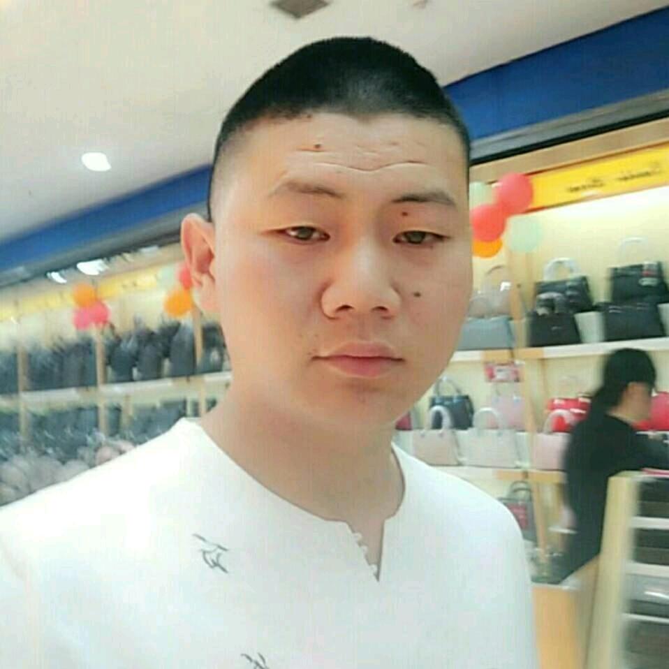 @😊爱笑小强仔😏