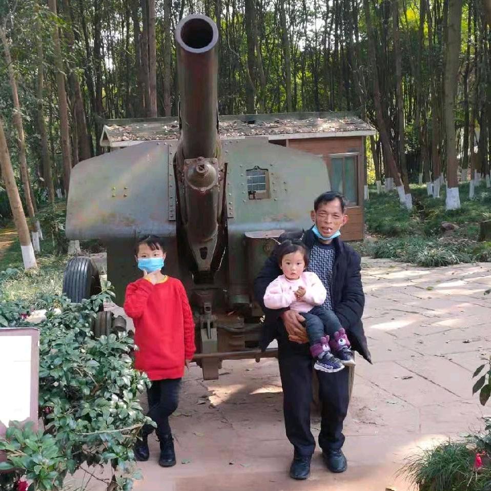 胡洪模