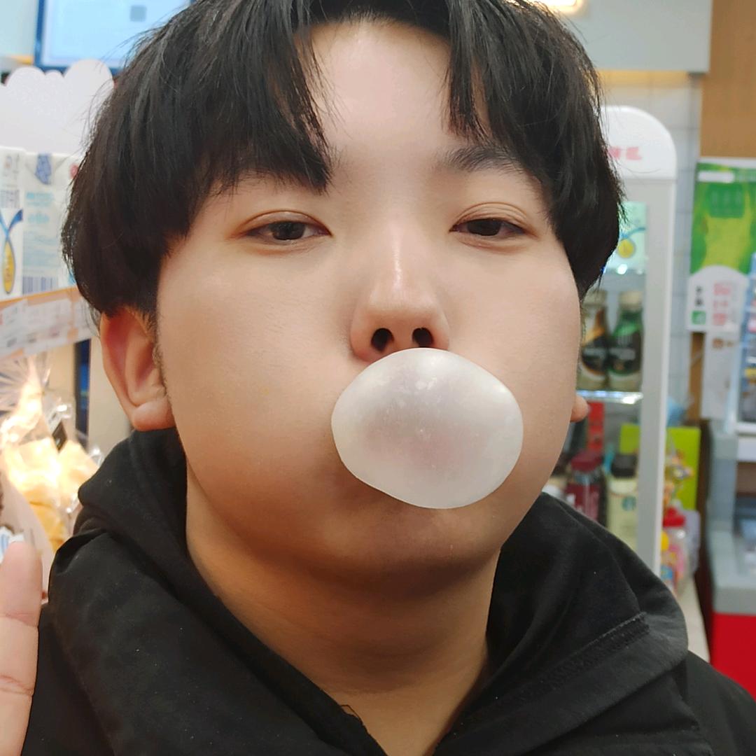 豪豪是个王子哦！