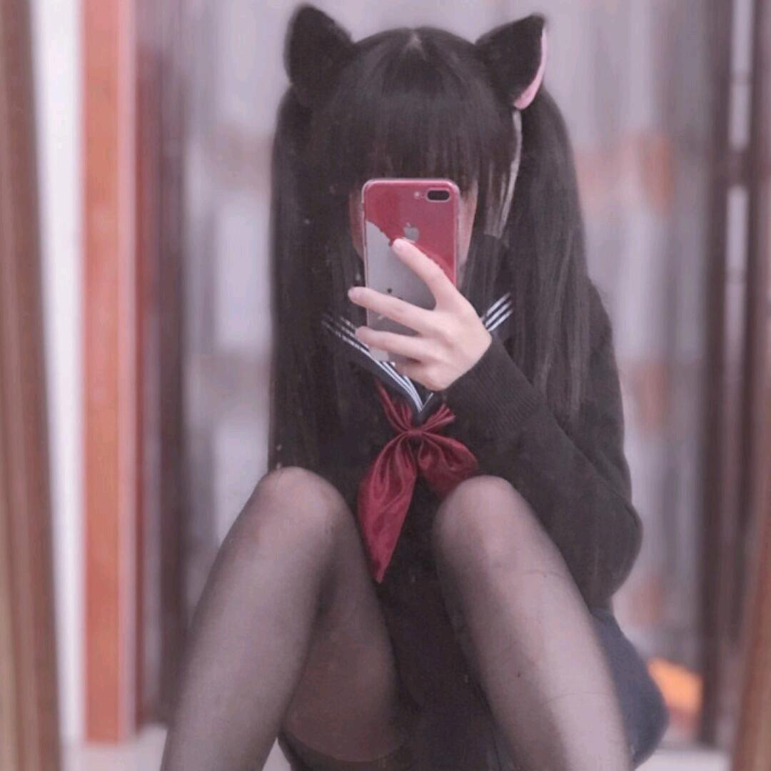 由 乃