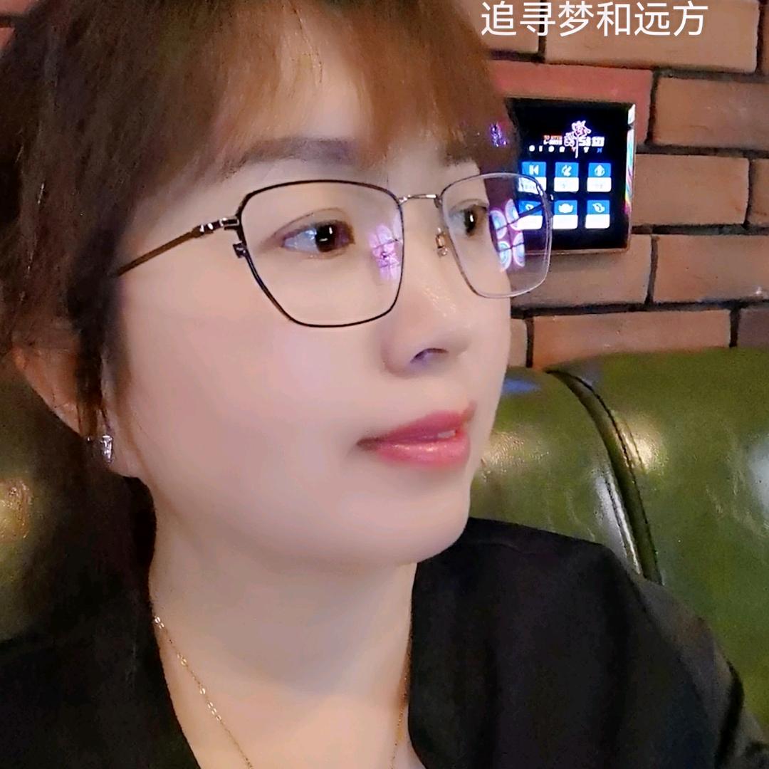 月姐阳哥