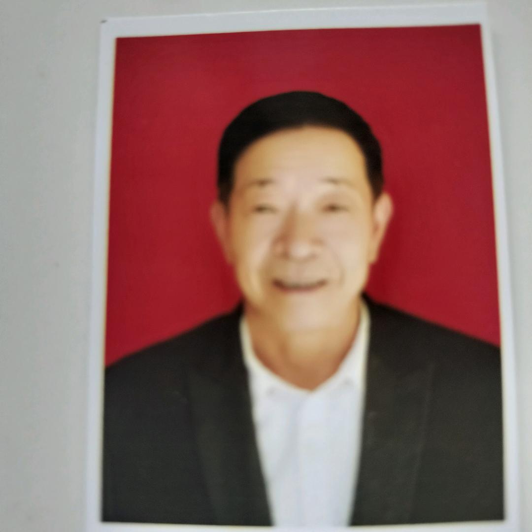 老彭 .