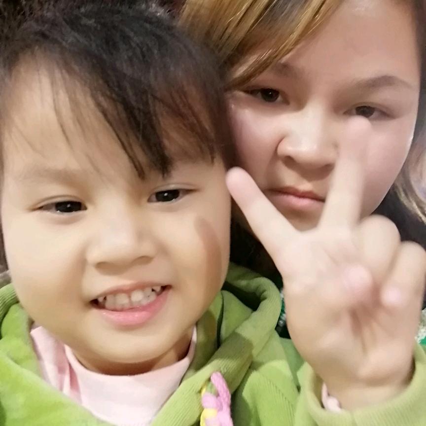 三个石头大余天