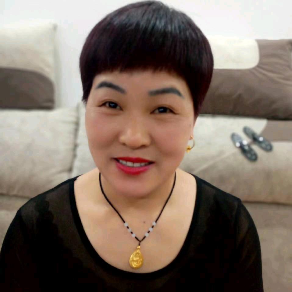 潇洒大姐