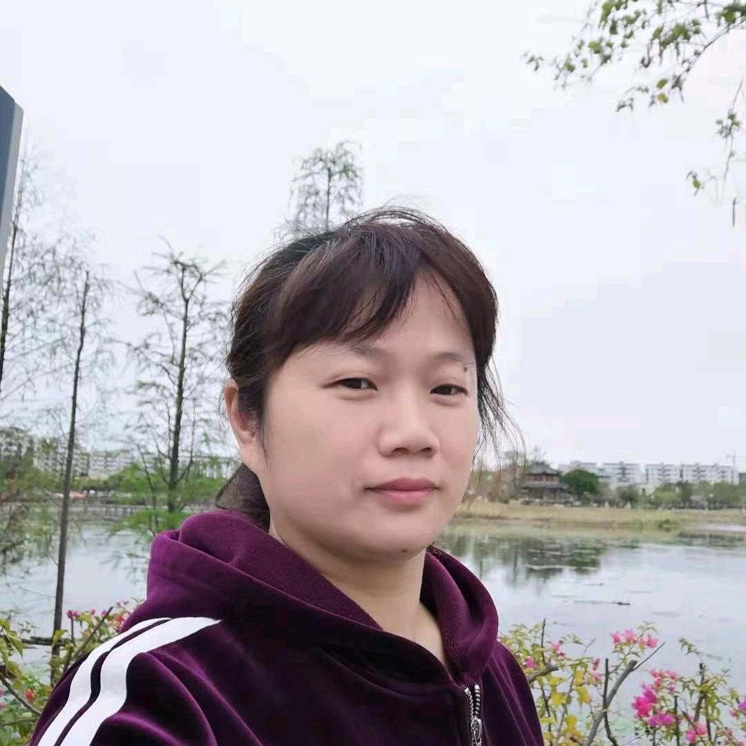 秦菲依