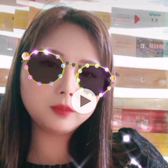 模糊的背影