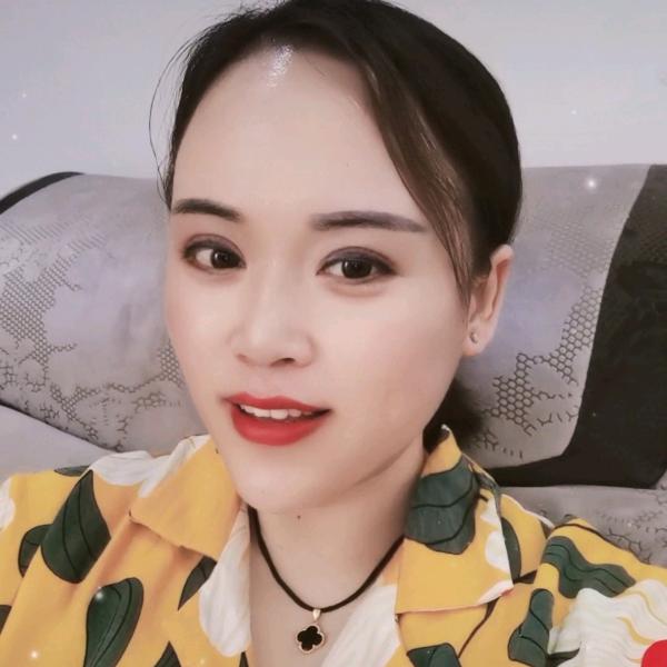 不哭不闹面带微笑❤❤