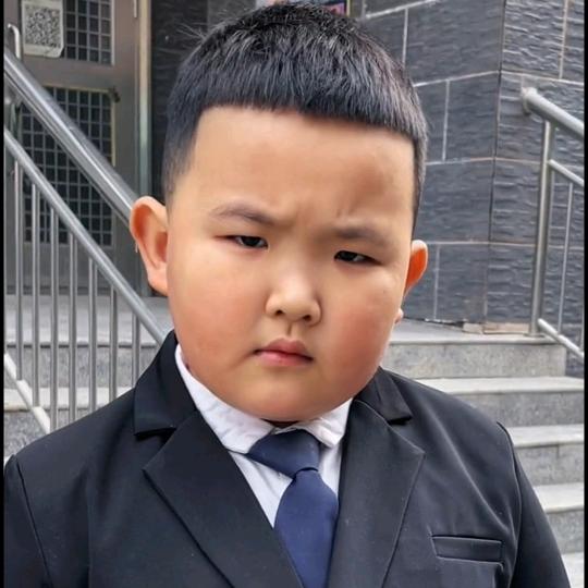 小胖炒粉。