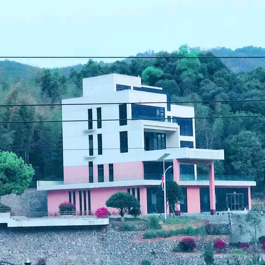 长沙龙强文化传播有限公司