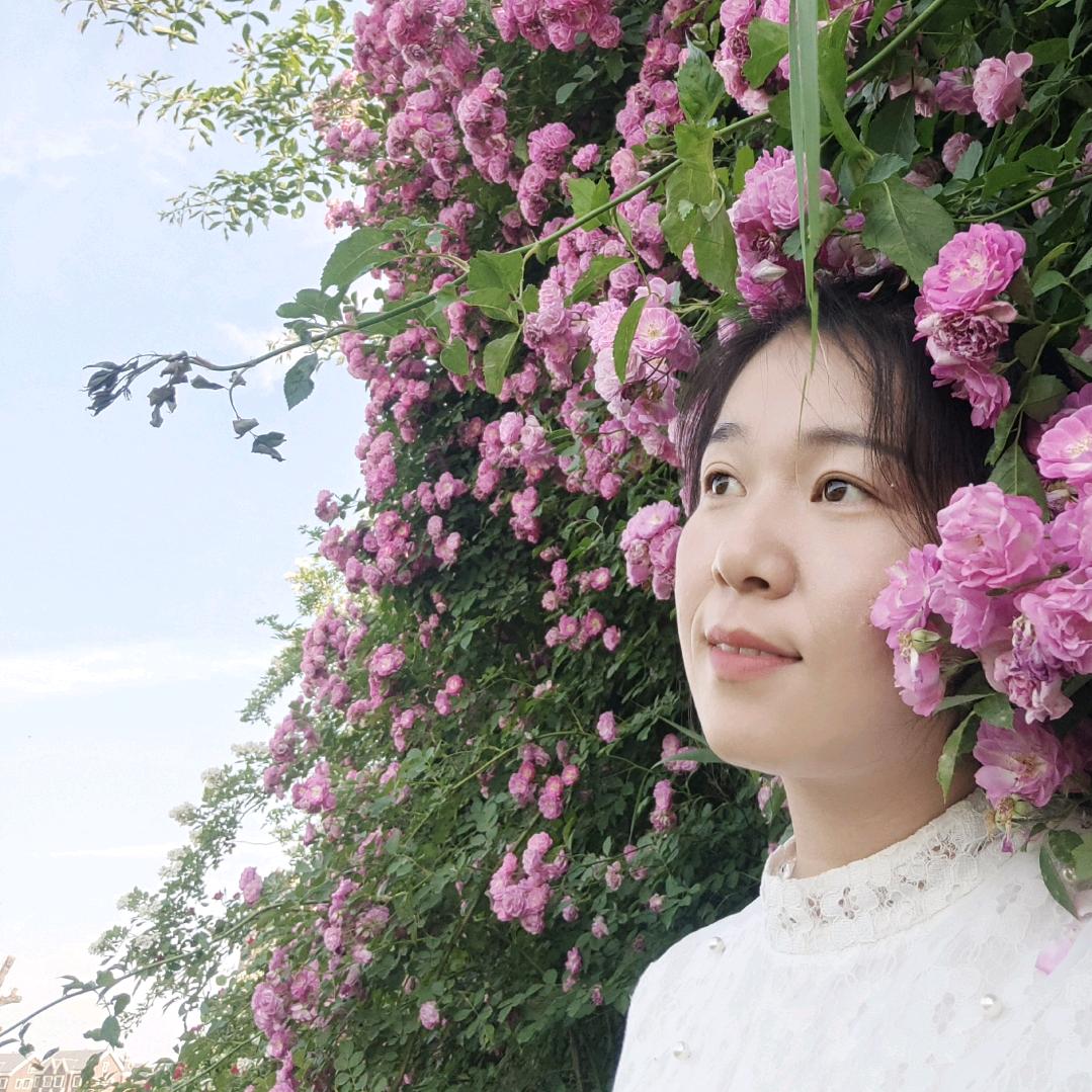 天津装修八零后小姐姐