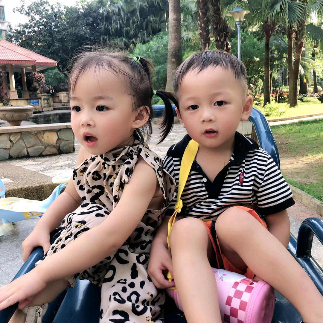 阿艳：龙凤胎宝贝