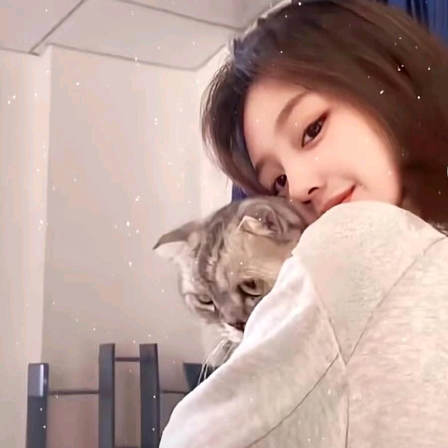 一只小松鼠鱼