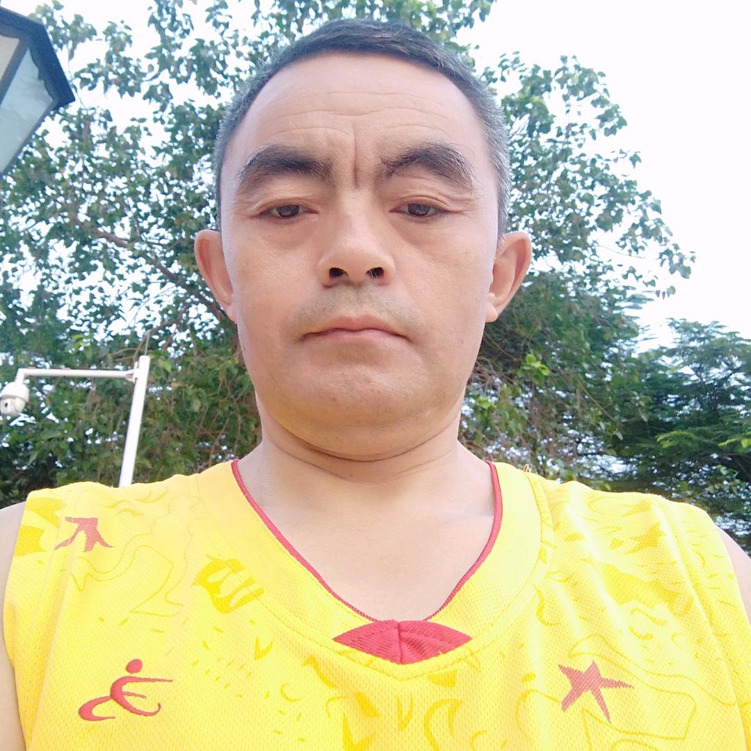 黄明君早上七点半开播