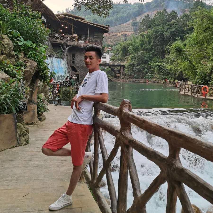 志诚机械租赁肖星华