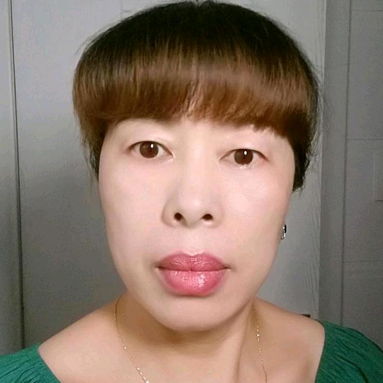 彩彩护肤