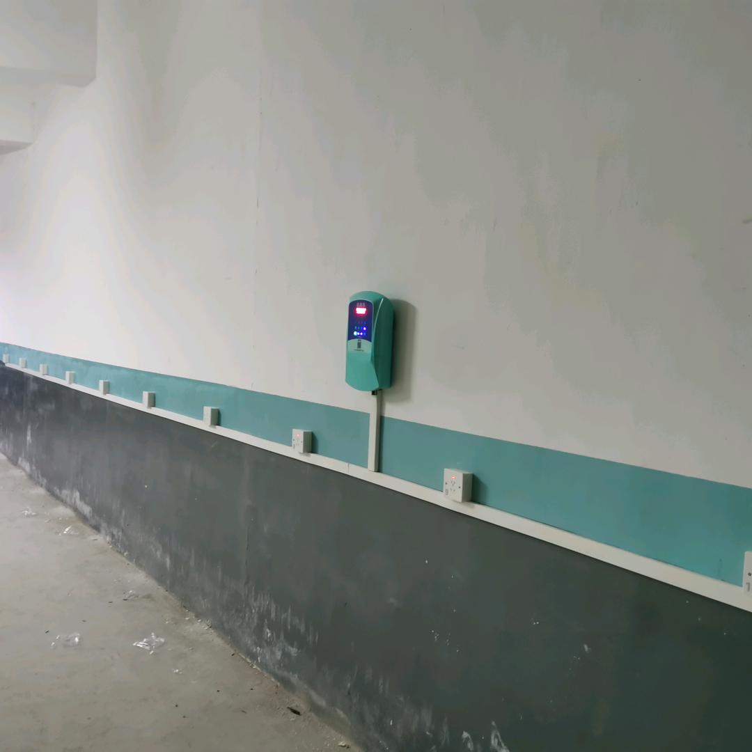充电桩