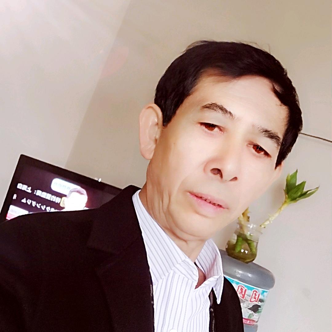 丁英华