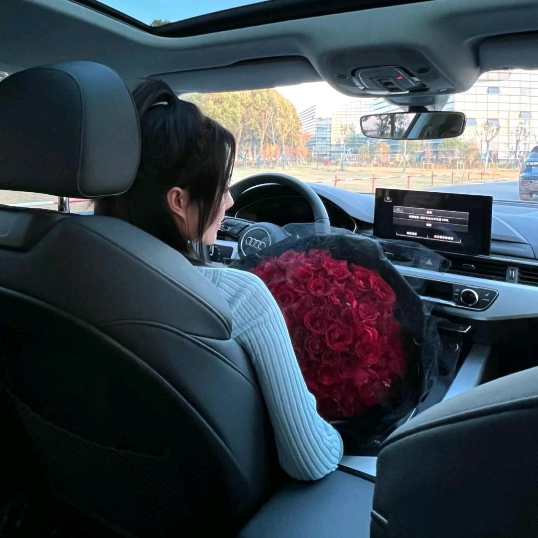 铃铃拍车