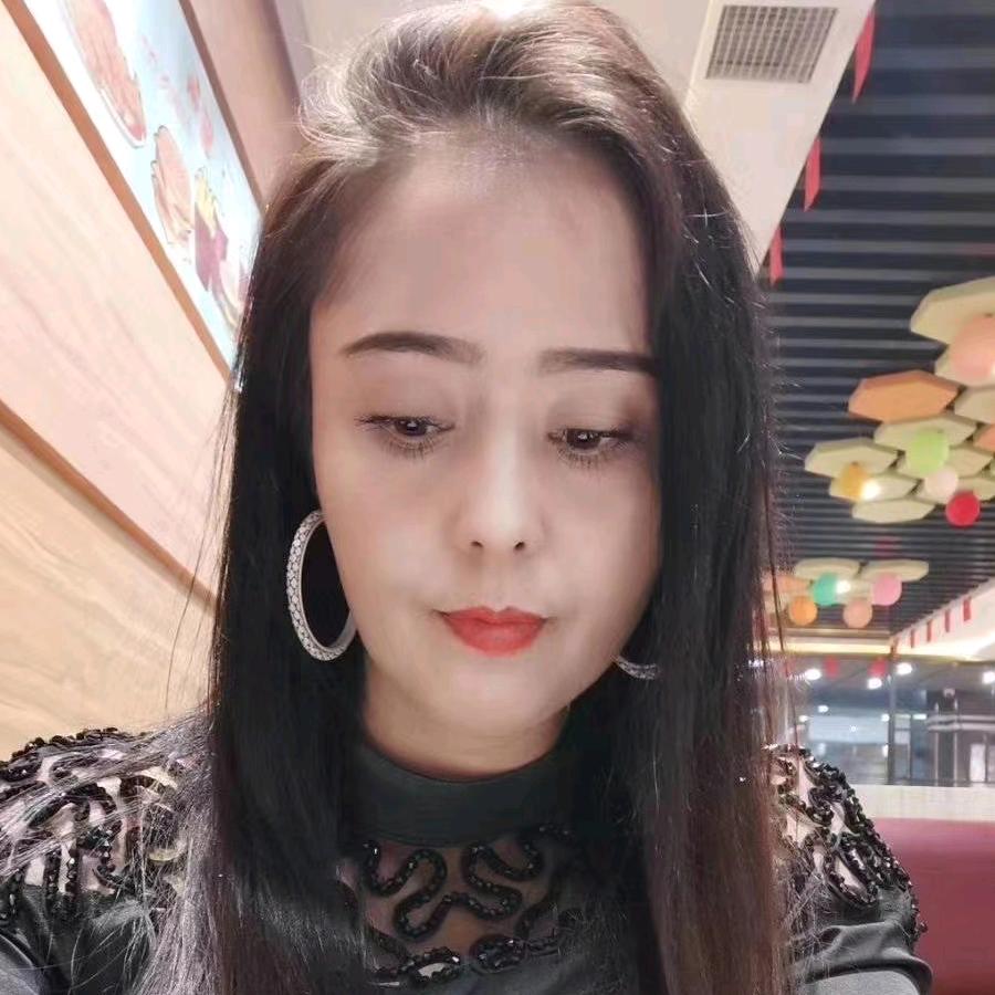 阿衣努尔