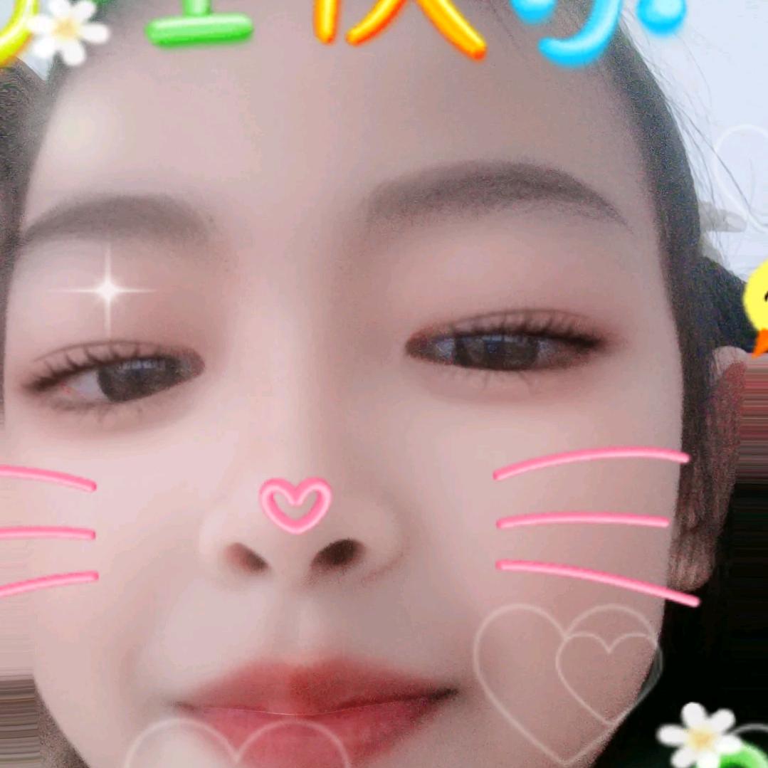 👬霞霞