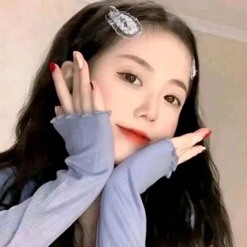 彤彤，