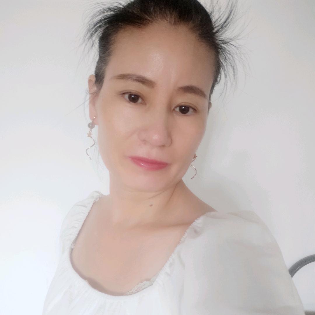 瑜伽老师芳芳