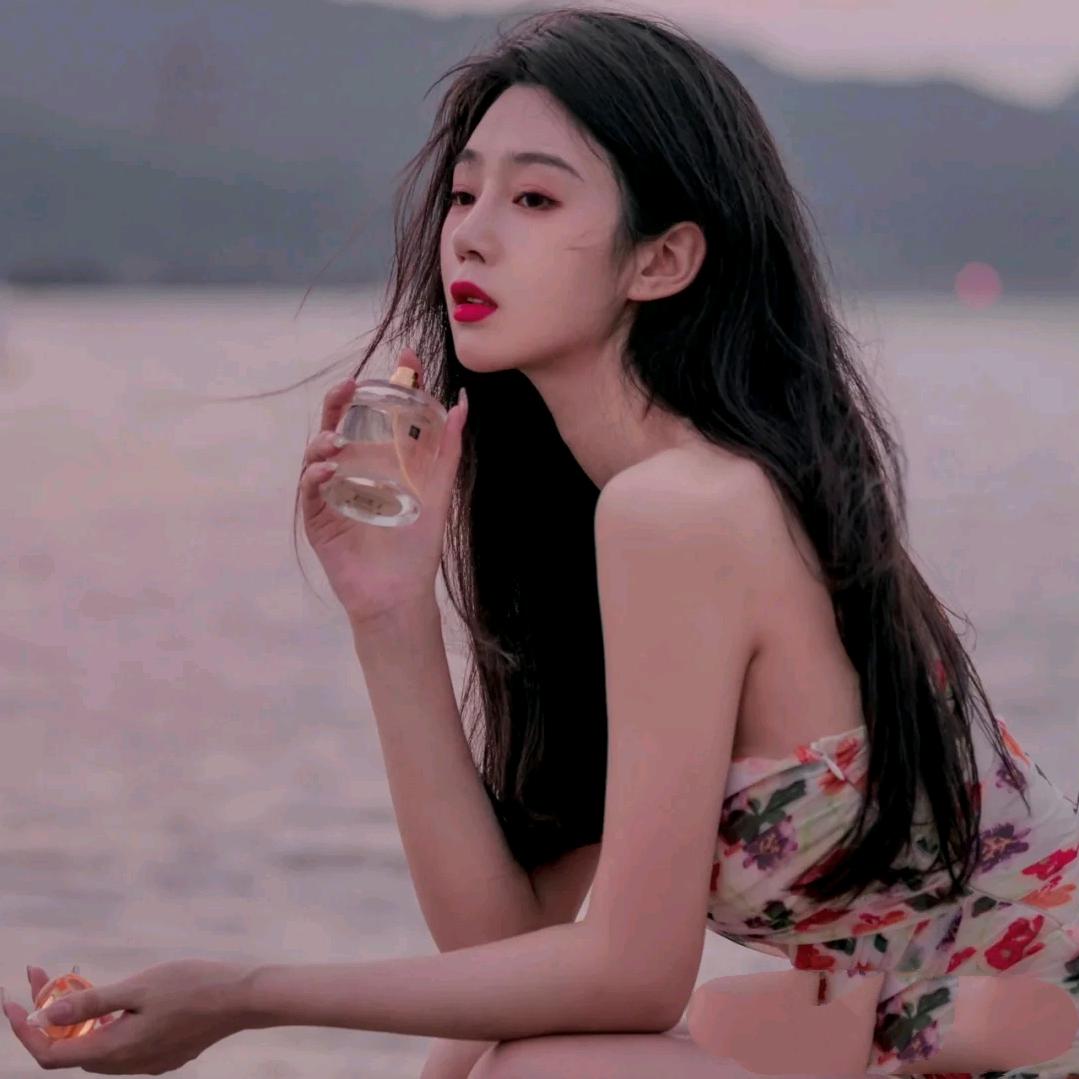 小草  （手机摄影）