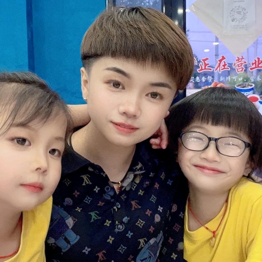 三个宝宝妈妈