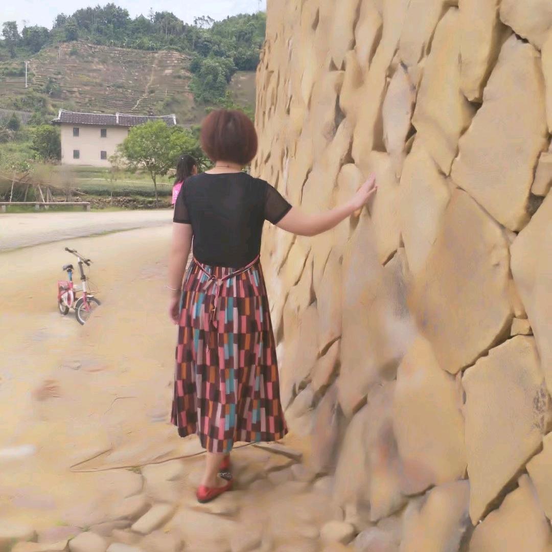 148871396明天更好