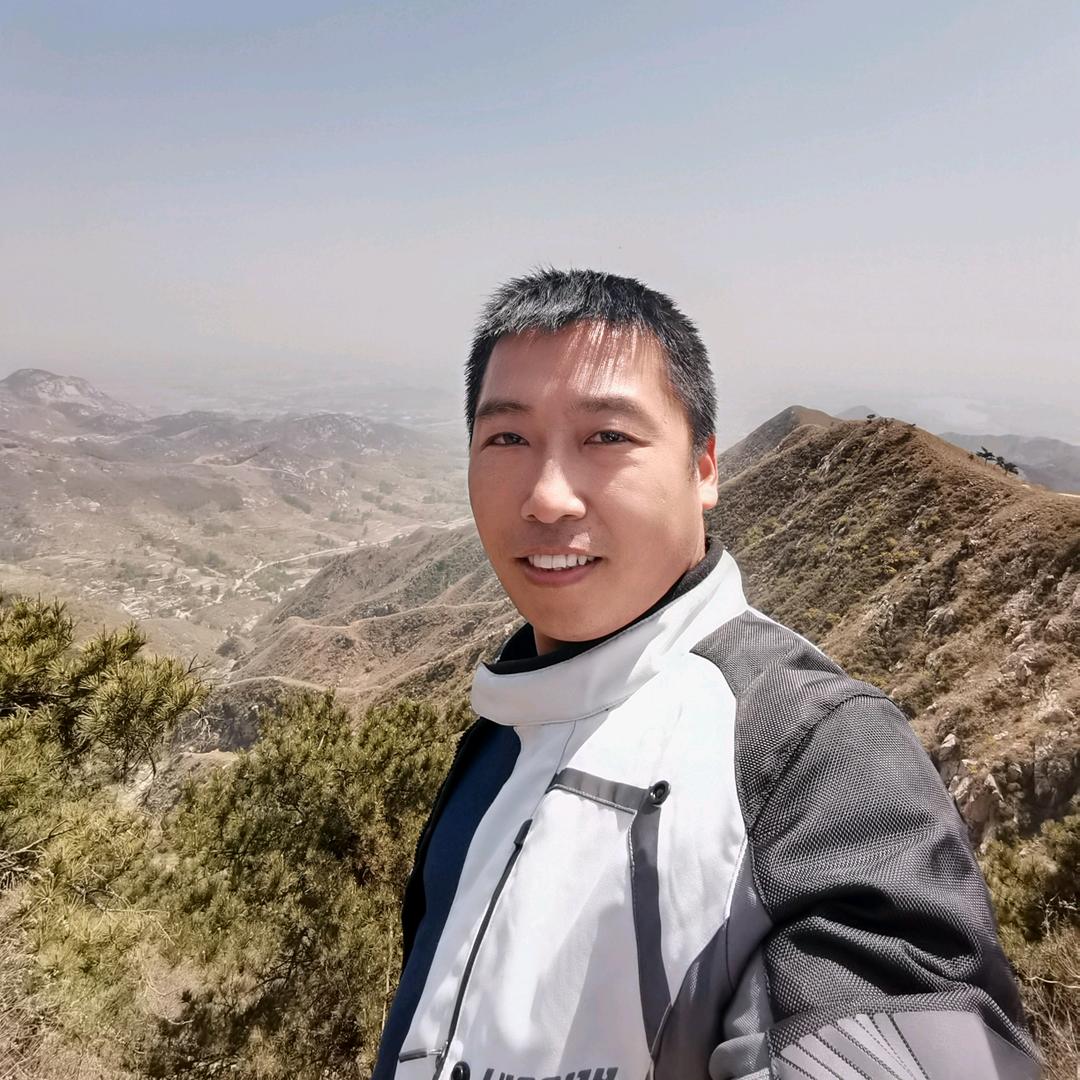 垒哥爱狼窜