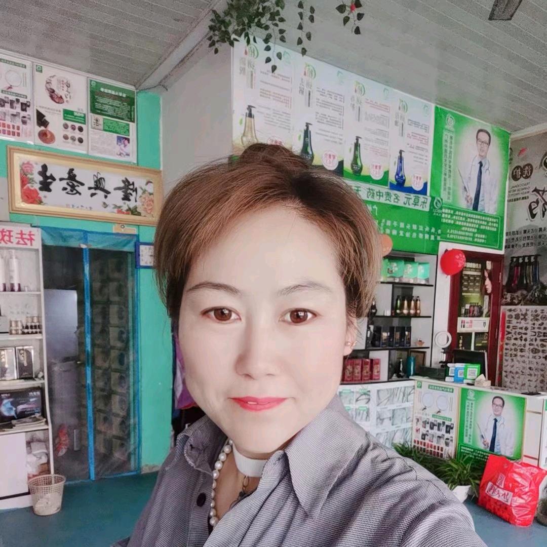 美美收长头发【五元理发十字路美美】