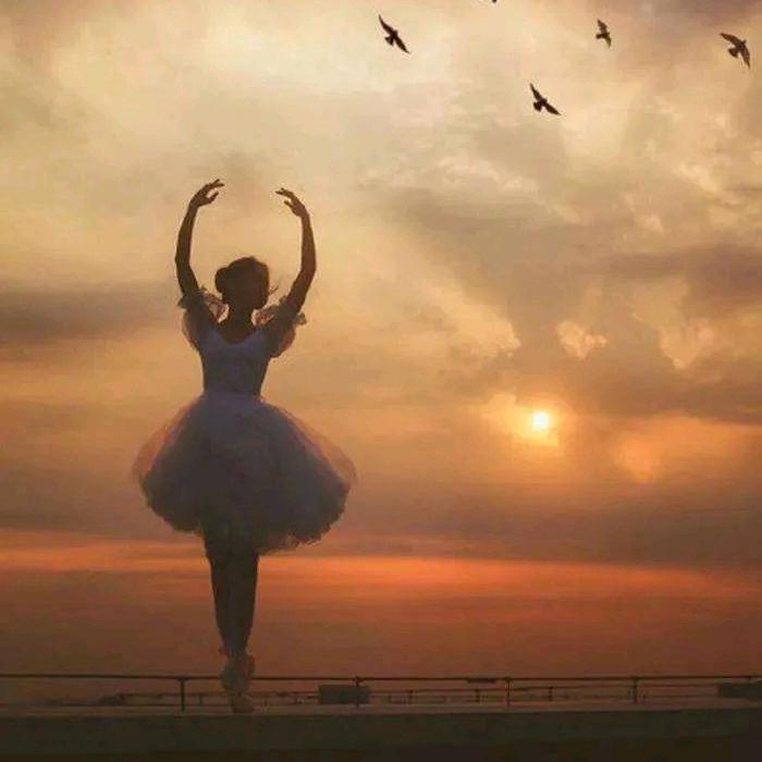 小萝𬭛run!~lucky!