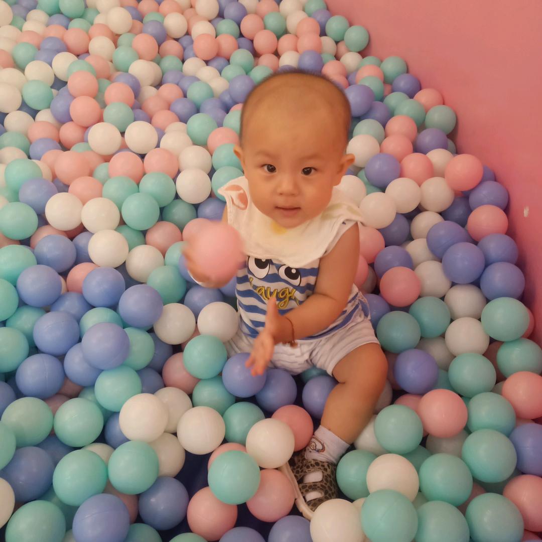 睿睿的幸福生活