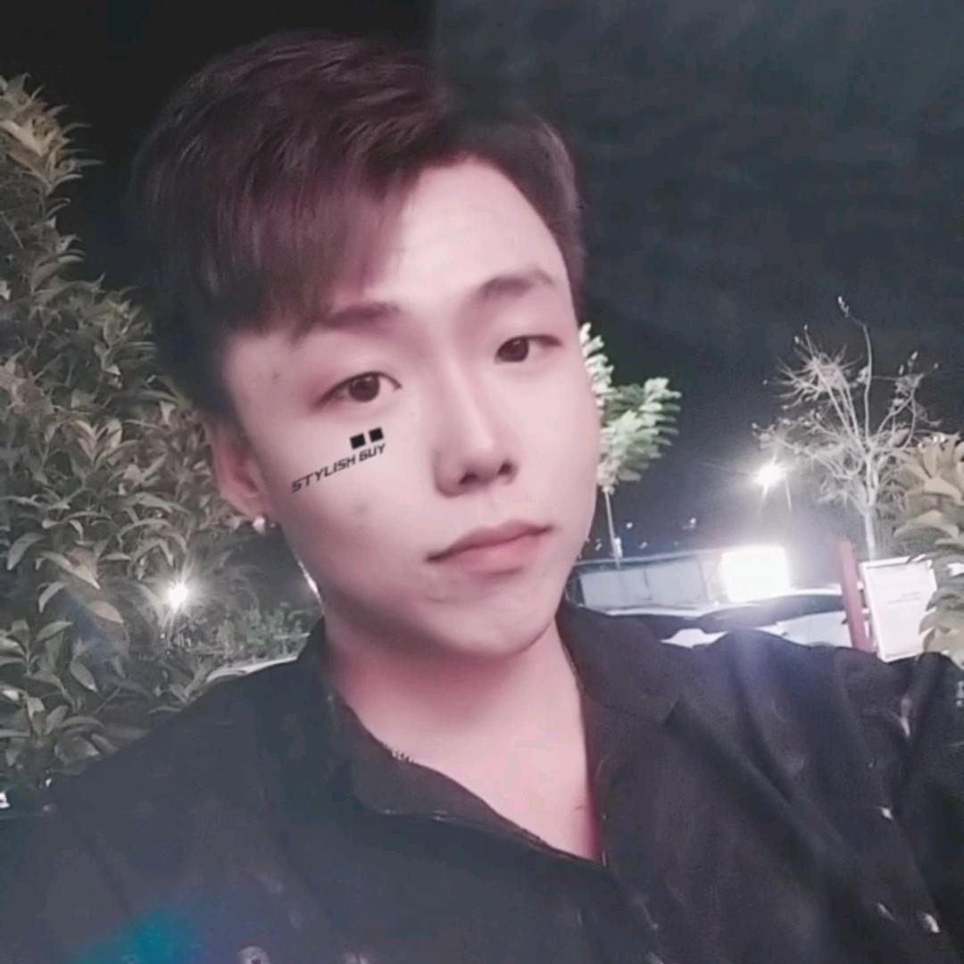 嘉宇