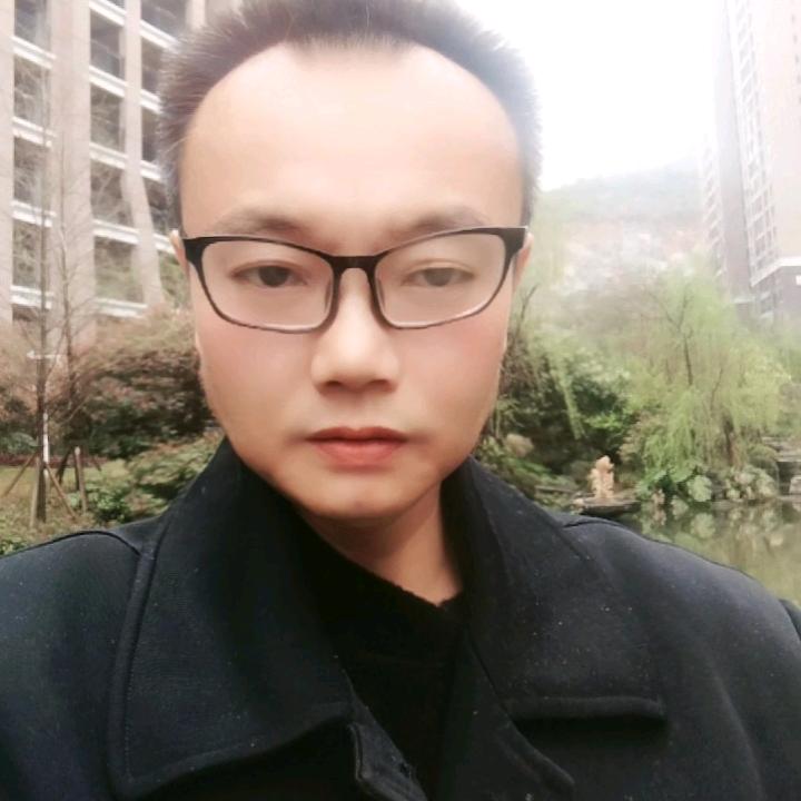 吉首卖房人一阿刚