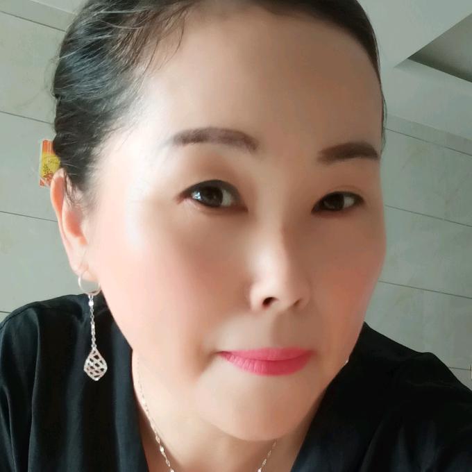 活着很累。谢