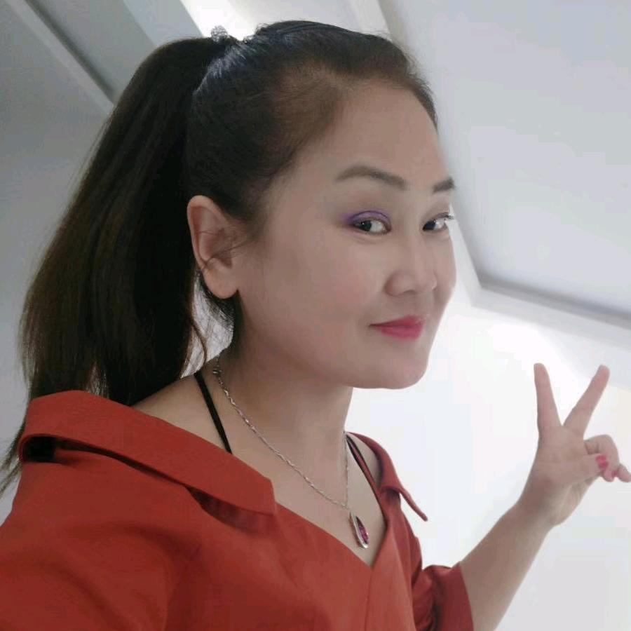 紫蝶飞舞