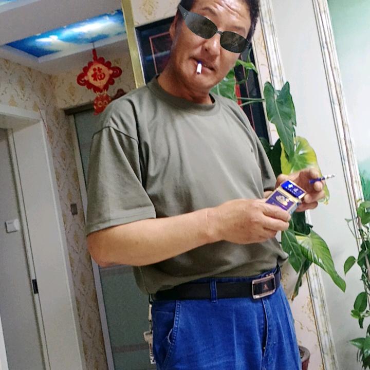 李东成