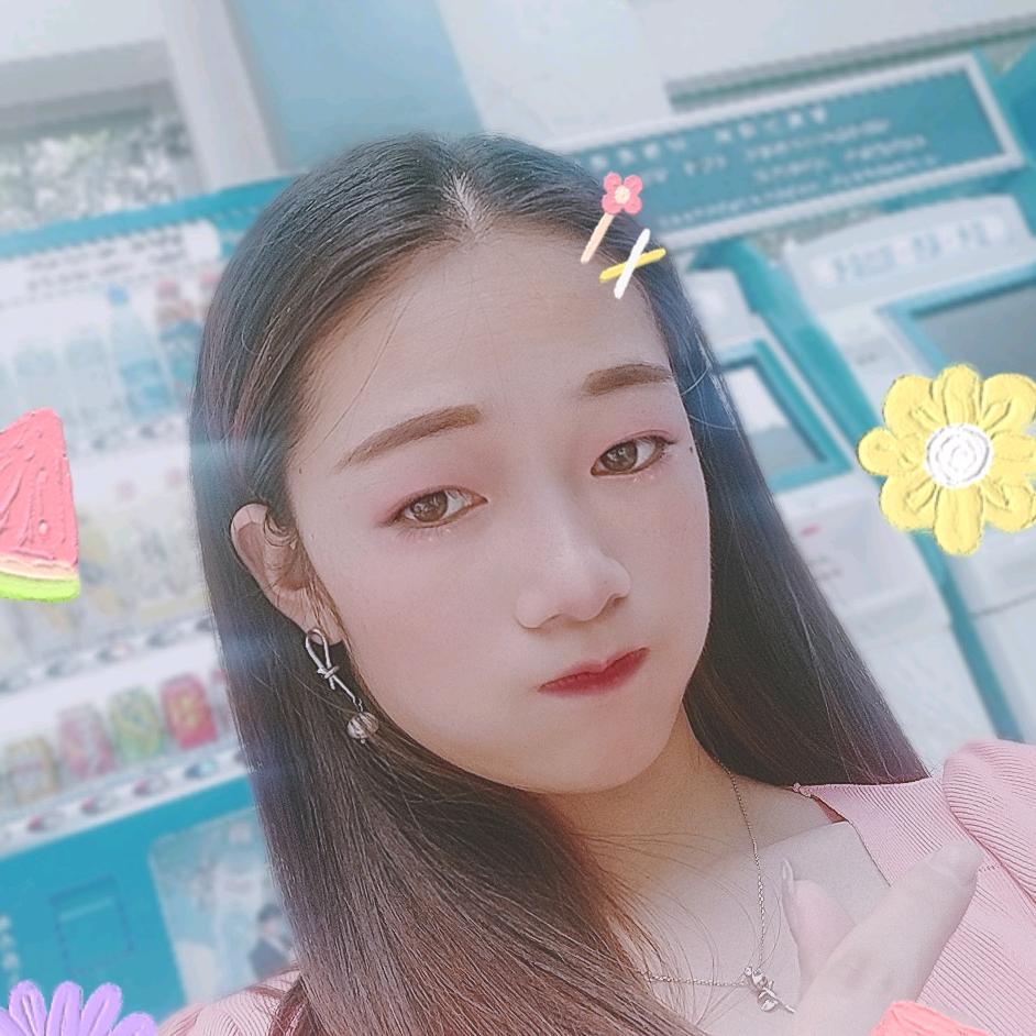 卖缝配件的小姐姐🍀