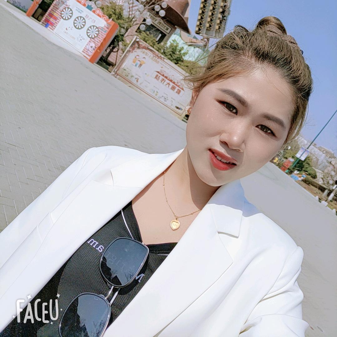 双双。。。。。