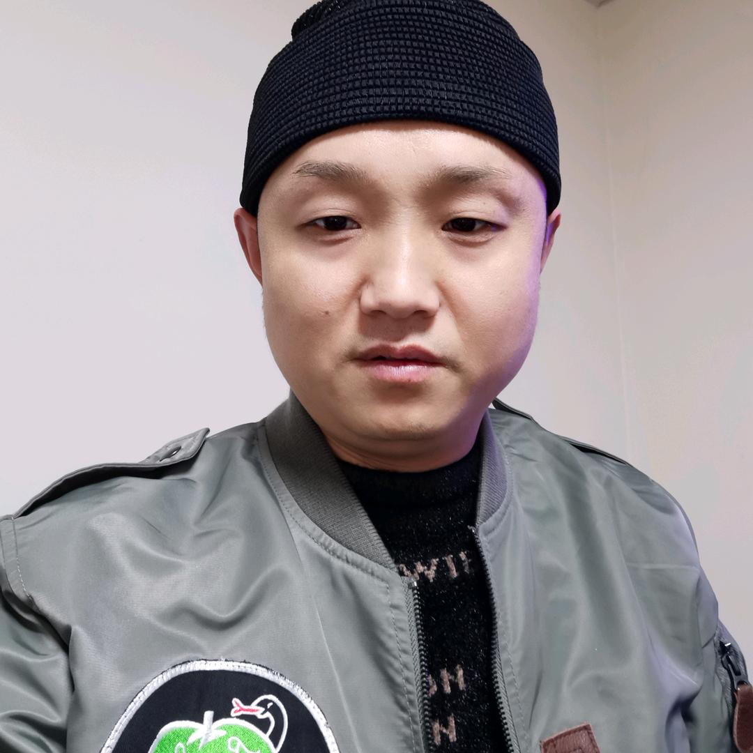 爱跳街舞的大叔