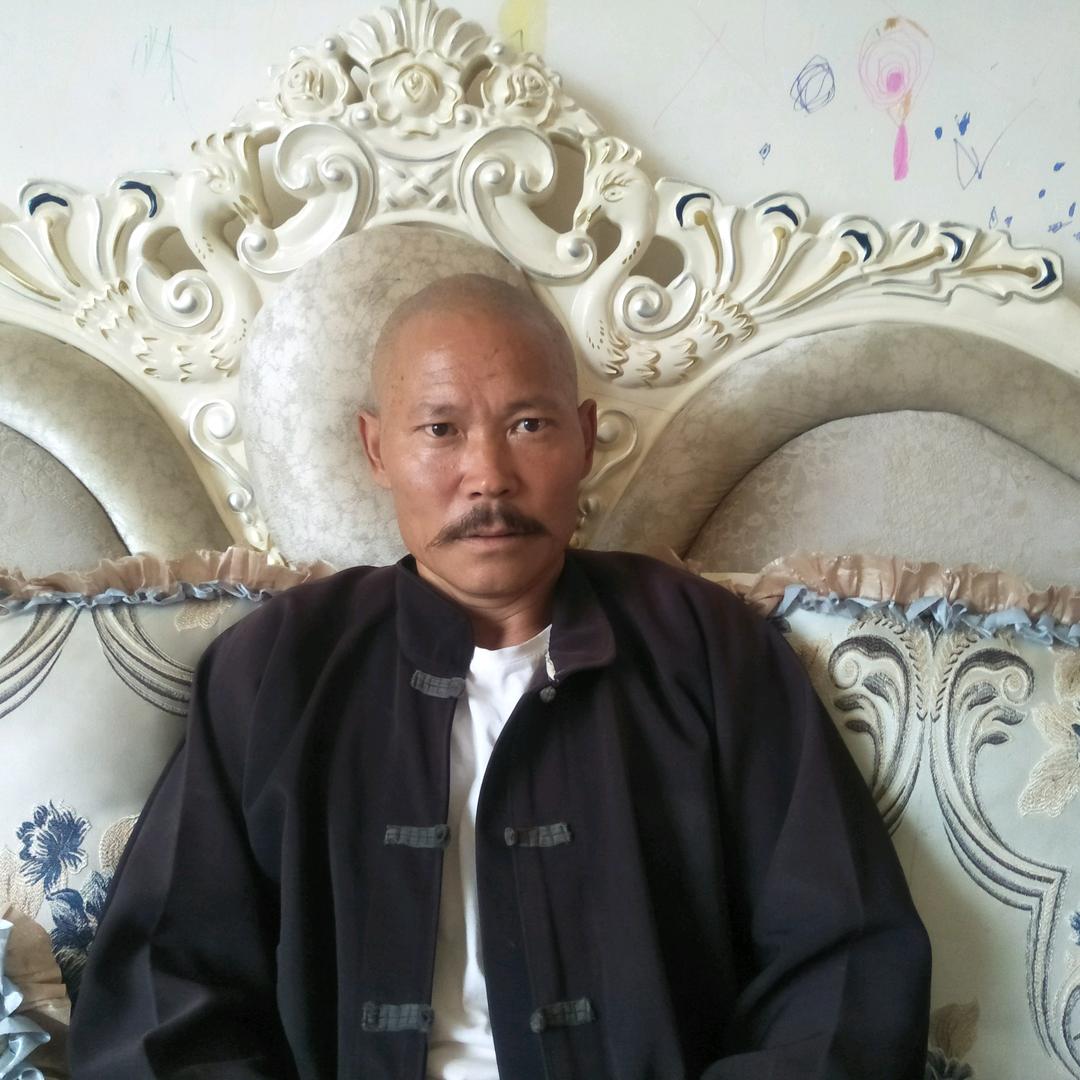 顺水寻龙登山找穴朱光达之子