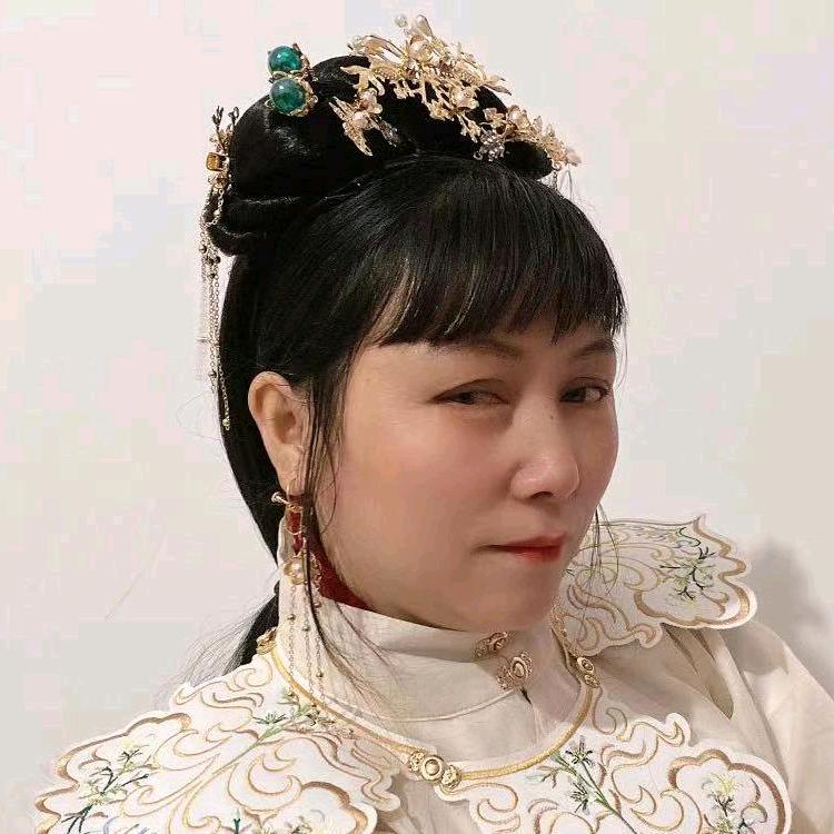 开心的女人