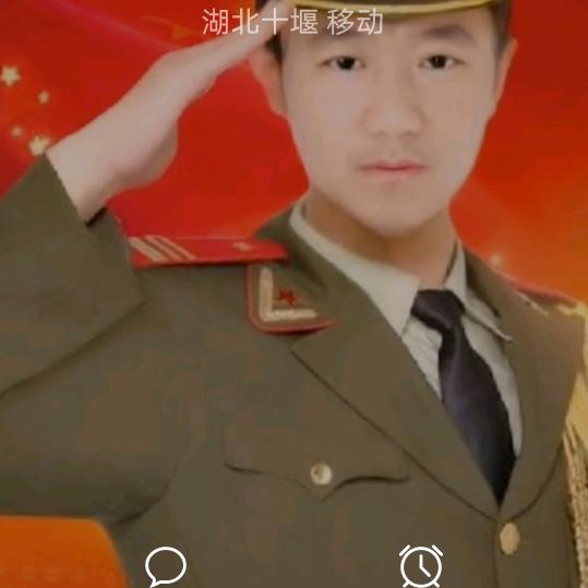 兵，湖北十堰市郧阳区五峰乡朝家山放养士猪