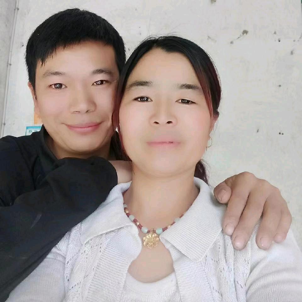 💋欢喜一家人😇(付幺妹儿)