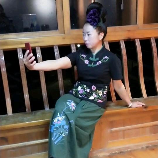 梁姐