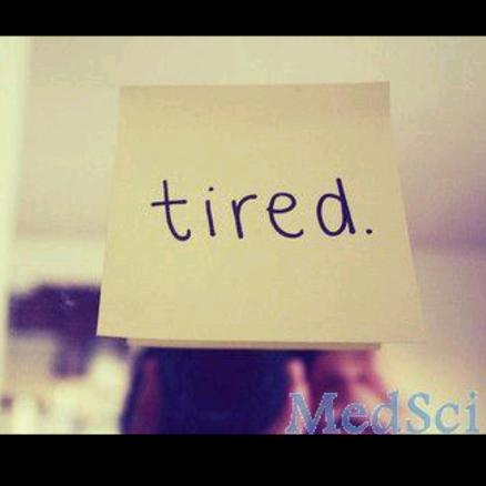 吃饭睡觉刷抖音